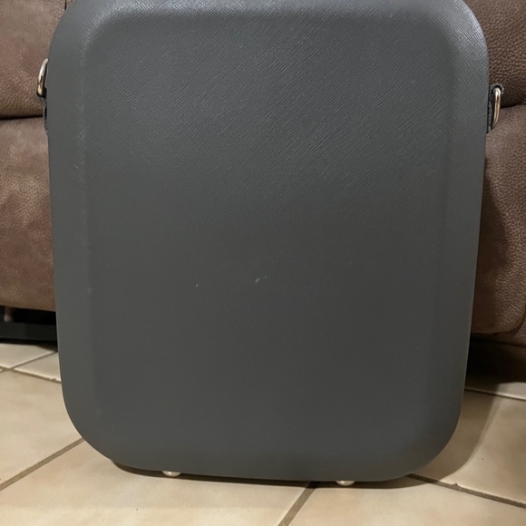 Young Living Essential Oils Carrying Case - Picture 2 of 10